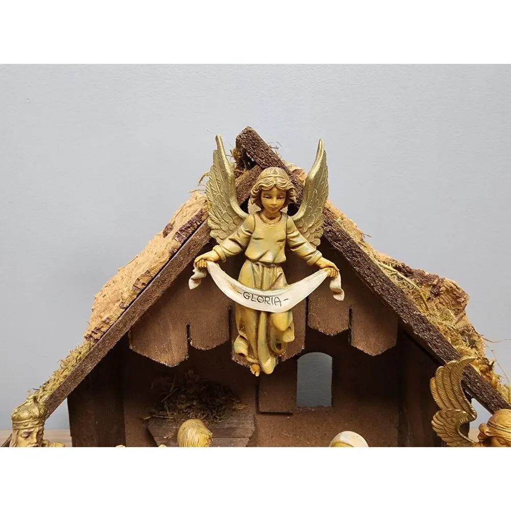 Vintage Fontanini Italian Resin Nativity Figurines & wood Manger/creche 15 piece